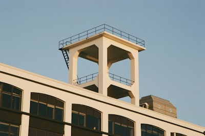 特斯拉智能驾驶系统全面解析：九游会如何定义未来出行