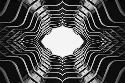 极氪智能驾驶核心技术解析:算法、硬件与数据的三重突破